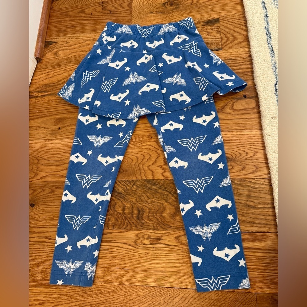 Hanna Andersson Kids Wonder Woman Skirt and Leggings Blue 110cm Size 5